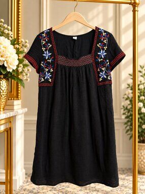 Old Navy SS Heirloom Black Embroidered Boho Shift Dress Size S
